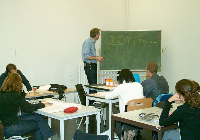 Frank E. Blokland lecturing at the KABK Graphic Design department